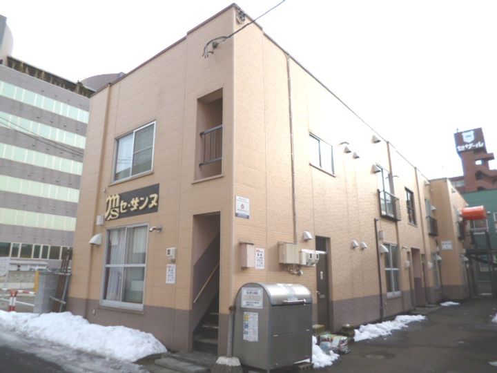 セ・ザンヌ132の外観