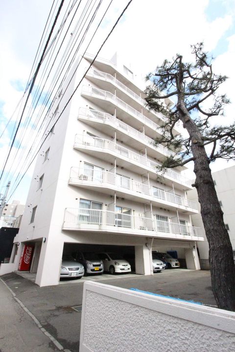 トマトハウス202の外観