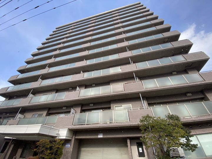 サムティレジデンス南8条704の外観