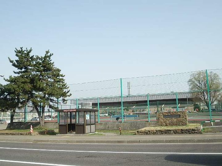 NFPガーデン月寒西の周辺