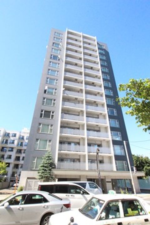 北海道札幌市中央区北二条西10丁目の賃貸マンションの外観