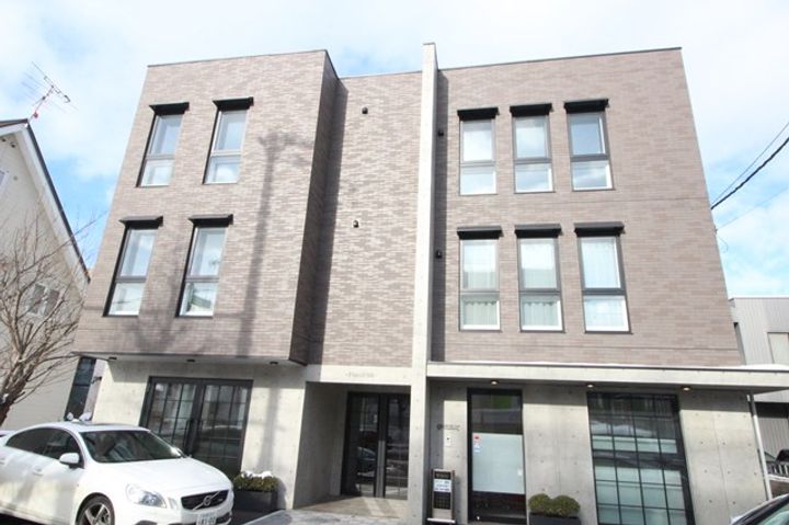 北海道札幌市中央区南八条西22丁目の賃貸マンションの外観