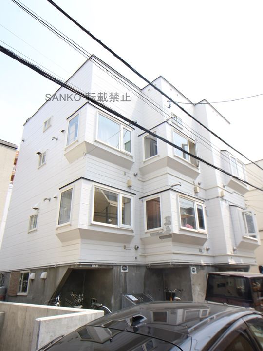 ハイライフ円山の外観