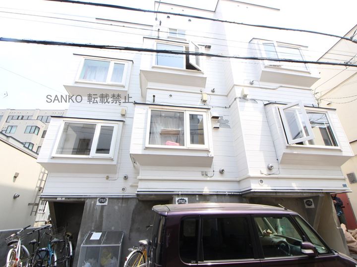 ハイライフ円山の外観