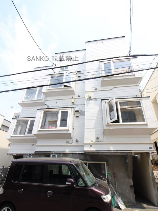 ハイライフ円山の外観