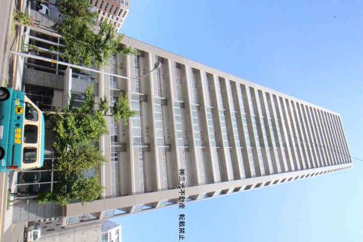 グランドタワー札幌の外観
