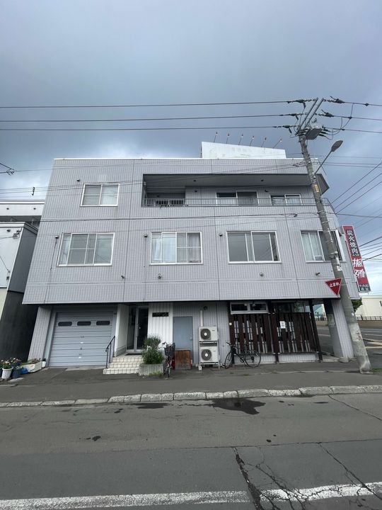 エスポアールさつみ202の外観