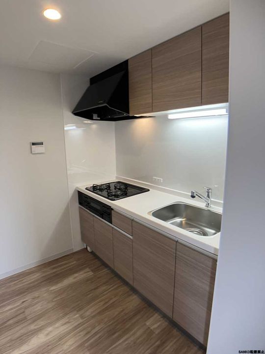 EN 本通17のキッチン