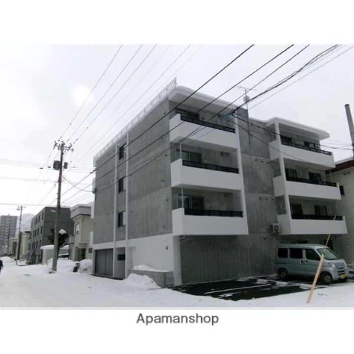 北海道札幌市中央区南十二条西16丁目の賃貸マンションの外観