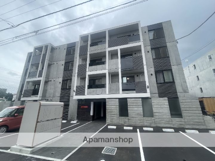 北海道札幌市中央区南十六条西6丁目の賃貸マンションの外観