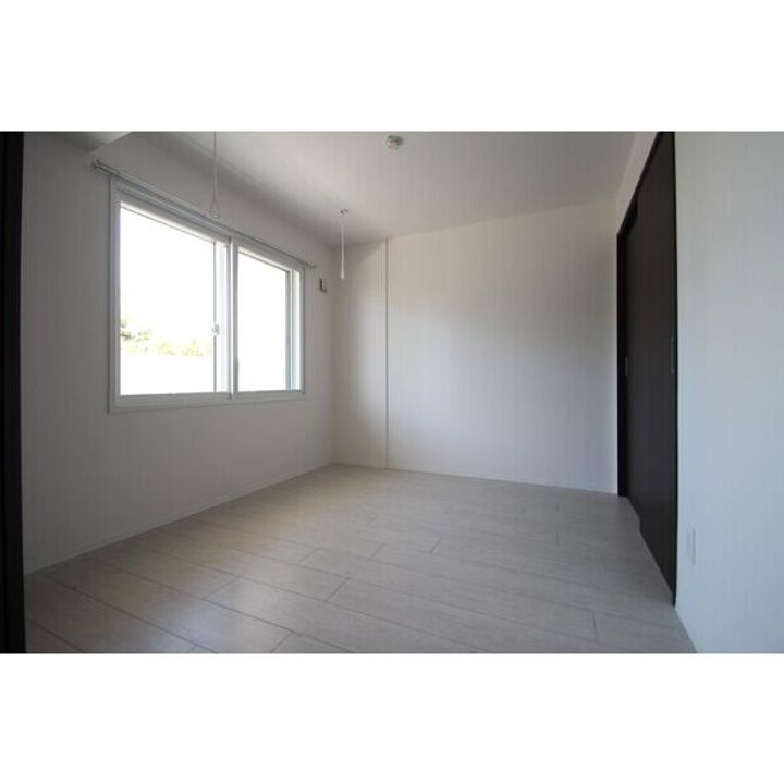 PRIME COURT LA FORET 平岸(プライムコートラの居間