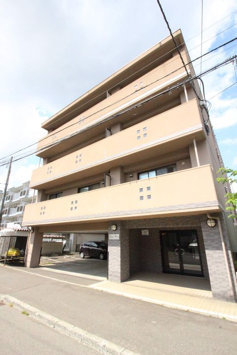 ラグジュカムズ205の外観