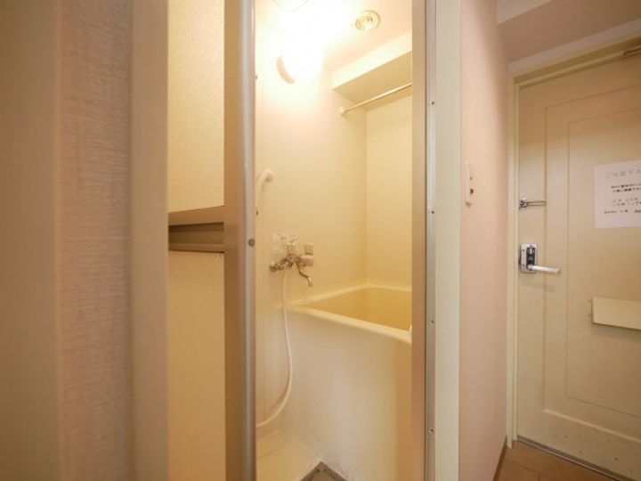 サポナール円山306の風呂