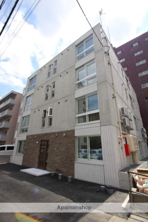 北海道札幌市中央区南五条西9丁目の賃貸マンションの外観
