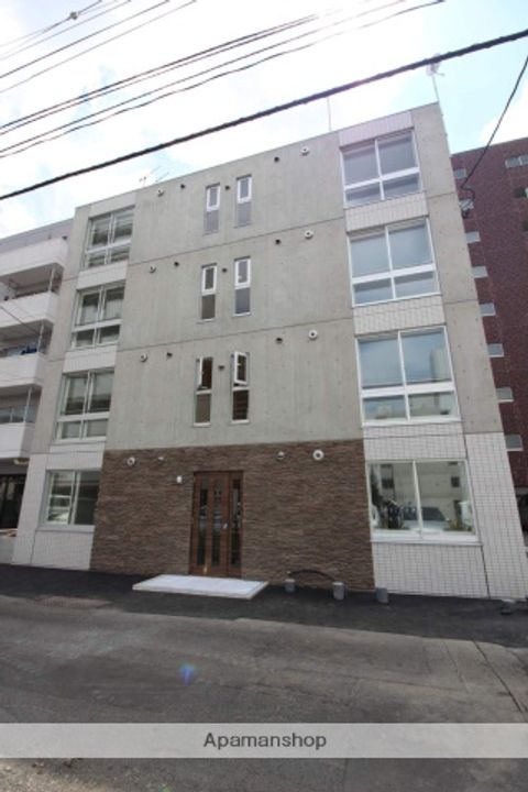 北海道札幌市中央区南五条西9丁目の賃貸マンションの外観
