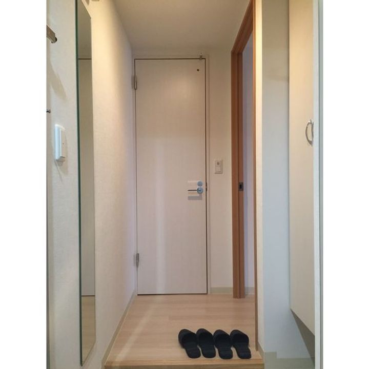 EーHORIZON北円山(北4西22)の玄関