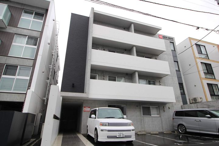 EーHORIZON北円山(北4西22)の外観