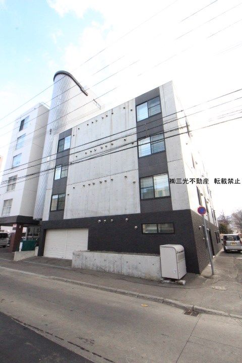 POSITANOW18の外観