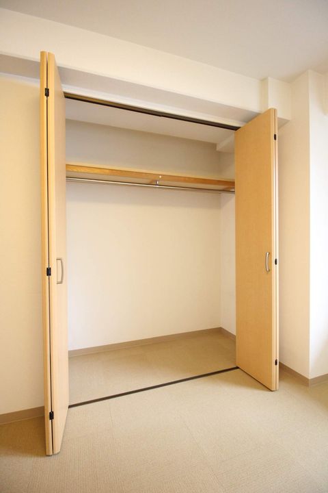 ティアラタワー中島倶楽部(Ⅰ−Ⅳ)2301の内装