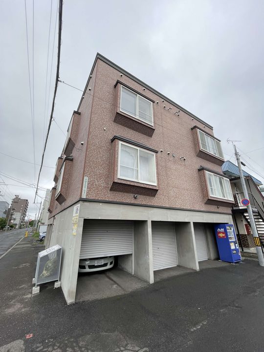 カーサ山鼻105の外観