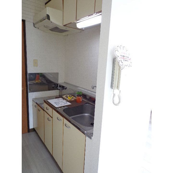 ローヤルハイツ南5条205のキッチン