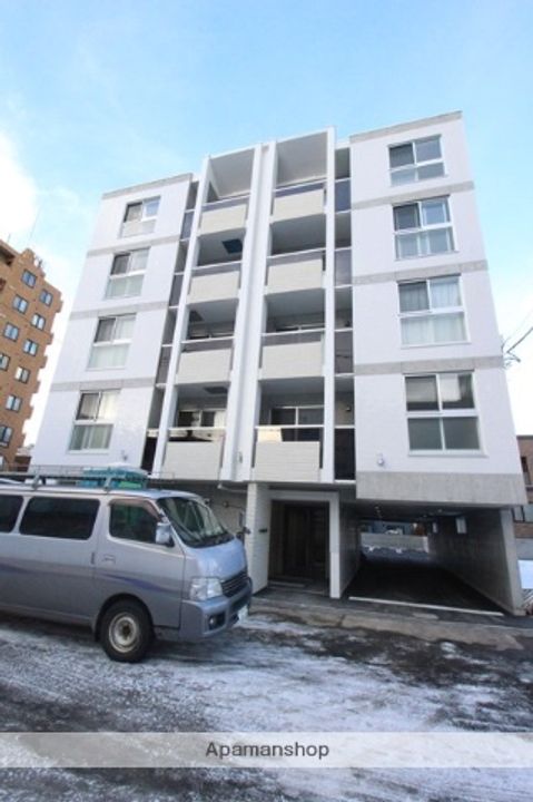 北海道札幌市中央区南二十条西12丁目の賃貸マンションの外観