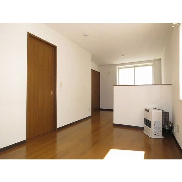 MSP722弐番館101の居間
