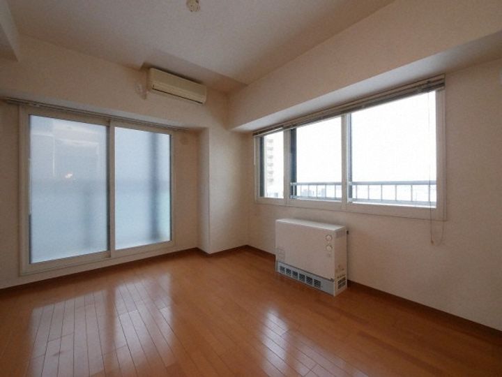 カトレア南8条00602の居間