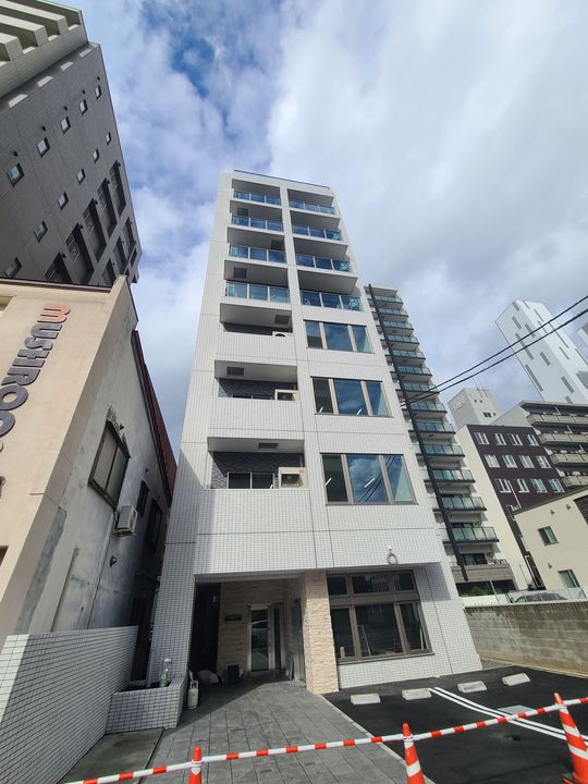 中鉱ビルの外観