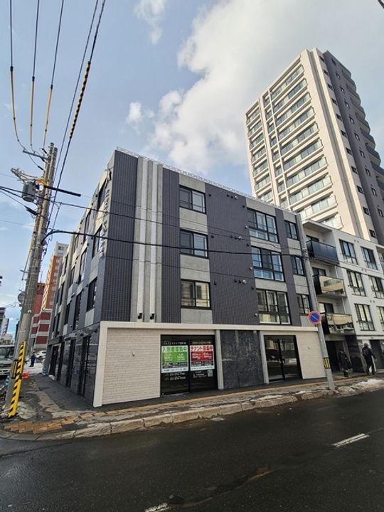 アルファスクエア琴似1条の外観