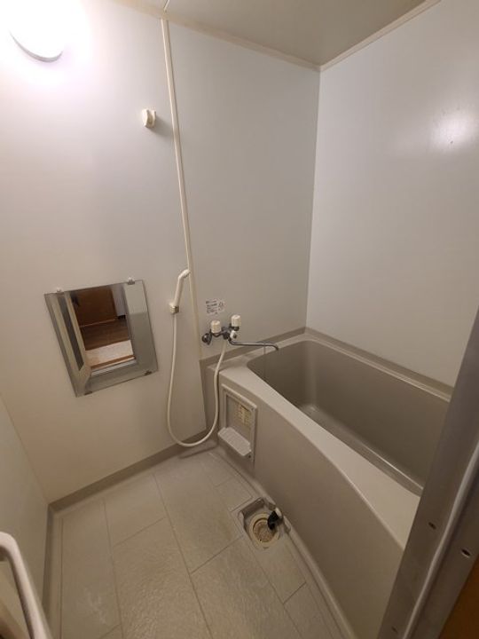 グランドウエスト円山参番館の風呂