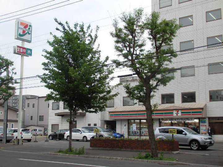 グランドウエスト円山参番館の周辺