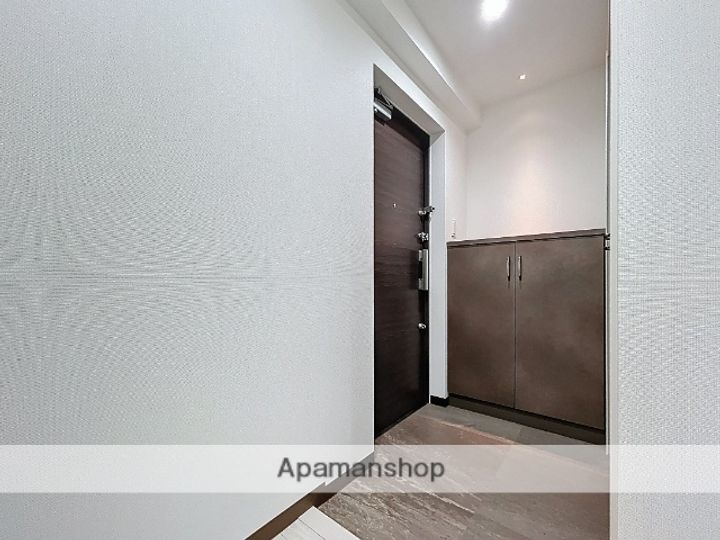 桂和レジデンス円山公園の玄関