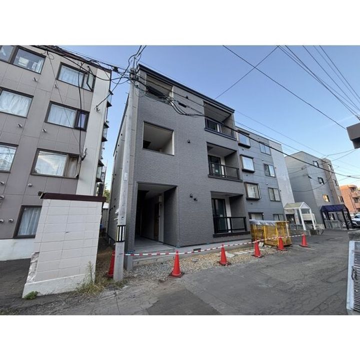 POLLUX S7(ポルックス)の外観