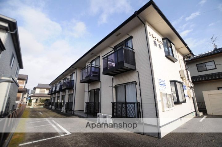 宮城県多賀城市桜木2丁目の賃貸アパートの外観