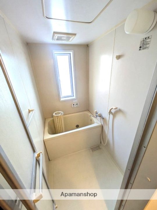 宮城県仙台市宮城野区新田3丁目の賃貸アパートの風呂