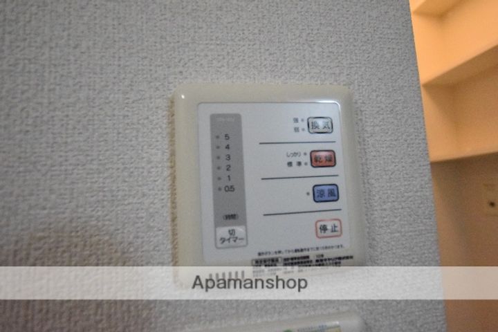 宮城県多賀城市桜木2丁目の賃貸アパートの内装