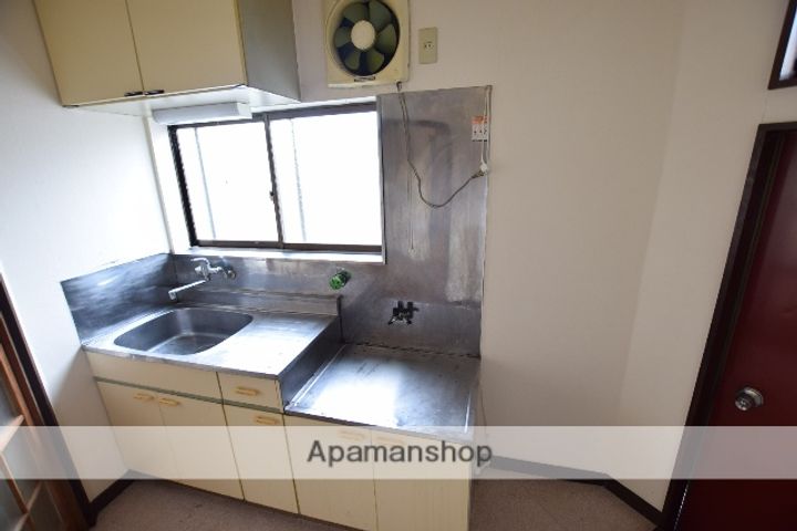 宮城県仙台市宮城野区田子1丁目の賃貸アパートのキッチン
