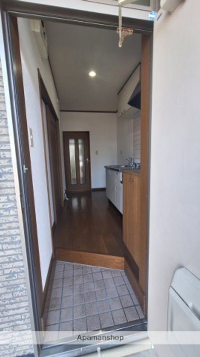 アーバニティ・サカエの玄関