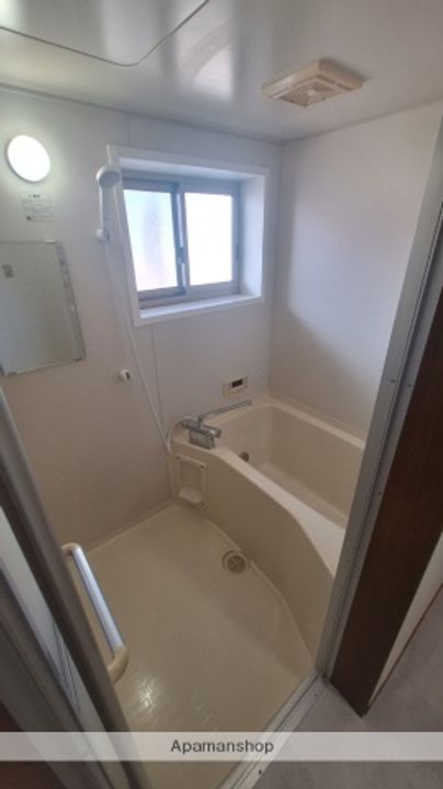 アーバニティ・サカエの風呂