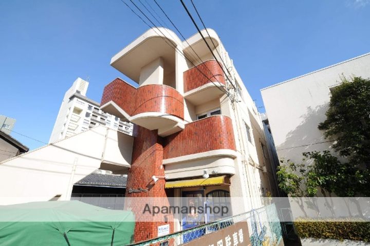 セントラルコテージの外観