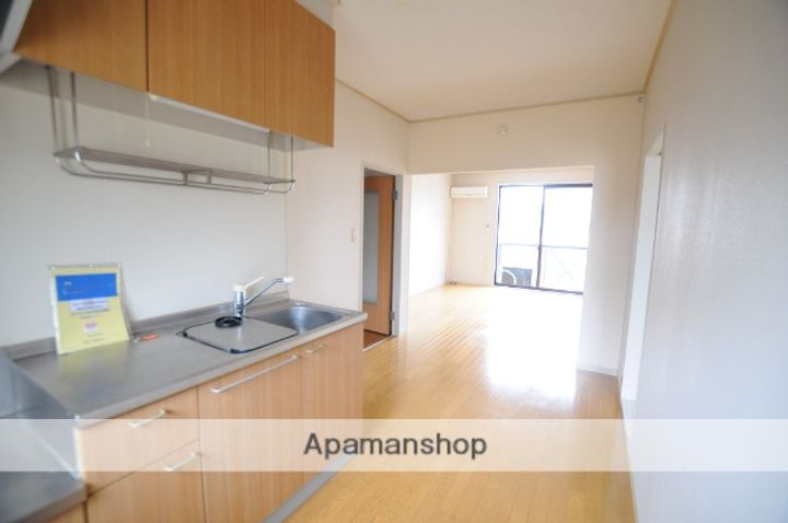 宮城県仙台市宮城野区田子1丁目の賃貸アパートの内装