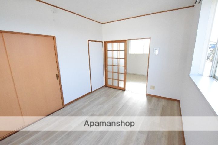 謡ハイツ204の内装