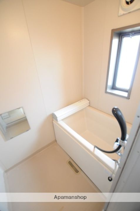 宮城県仙台市宮城野区高砂2丁目の賃貸アパートの風呂