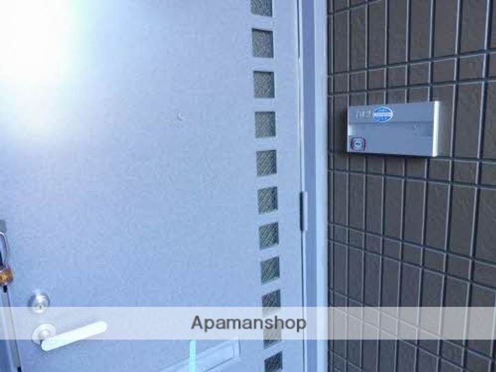 グリーンハウスⅤの玄関