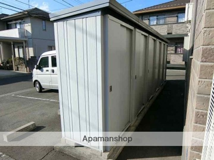 グリーンコートBの外観