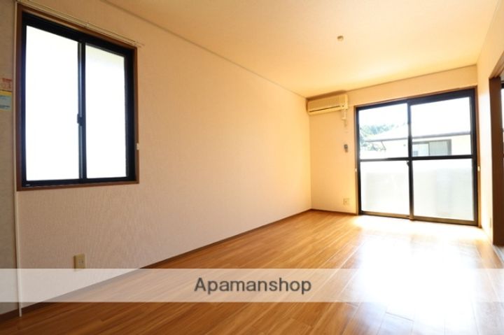 アルブルコリーヌⅠの居間