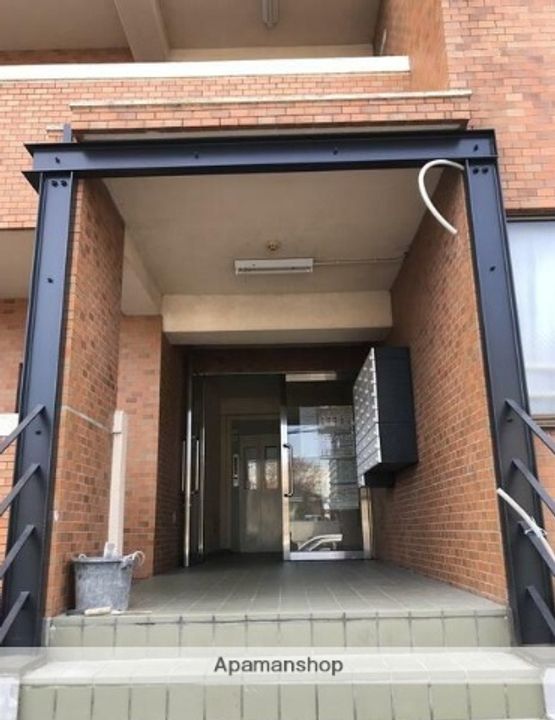 宮城県多賀城市中央1丁目の賃貸マンションの外観