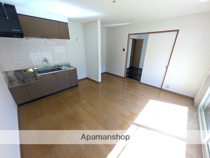 エクセルシャトー一森山A棟202号室の内装