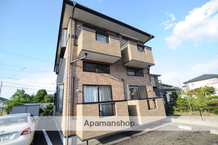 宮城県仙台市宮城野区福室3丁目の賃貸アパートの外観